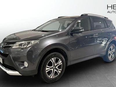 Grå Begagnad 2015 Toyota RAV4 SUV | 199 900 kr (Lite dyr)