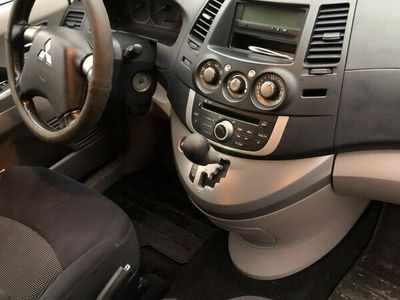 begagnad Mitsubishi Grandis 2.4 MIVEC Euro 4
