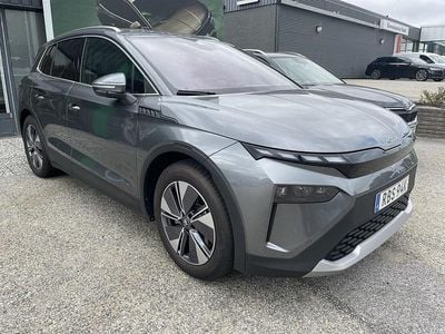 Grå Begagnad 2025 Skoda Elroq SUV | 549 000 kr (Dyr)