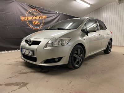 begagnad Toyota Auris 5-dörrar 2.0 D-4D Euro 5 Manuel 6 växel