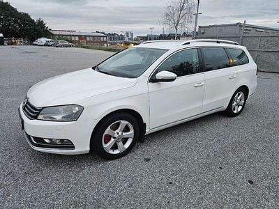 Vit Begagnad 2012 VW Passat GT Kombi | 84 900 kr (Marknadspris)