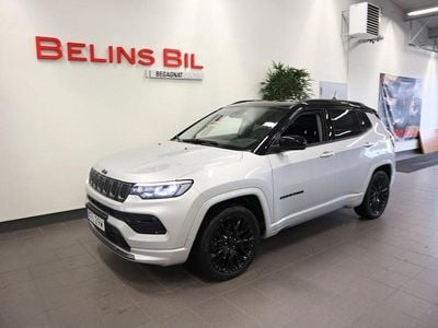 Grå Begagnad 2022 Jeep Compass SUV | 259 500 kr
