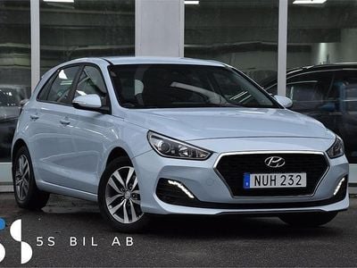 Grå Begagnad 2018 Hyundai i30 Halvkombi | 147 900 kr (Marknadspris)