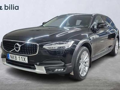 Svart Begagnad 2019 Volvo V90 CC SE Kombi | 309 900 kr (Marknadspris)