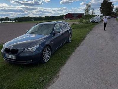 Begagnad BMW 525 218 HK (160 kW) 2007 Kombi