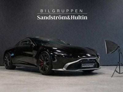 Begagnad Aston Martin V8 Vantage 510 HK (375 kW) 2021 Svart Sportkupé