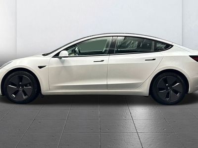 begagnad Tesla Model 3 Long Range AWD Uppgraderad AutoPilot 2021, Halvkombi