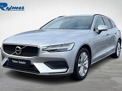 Begagnad Volvo V60 Pro 197 HK (144 kW) 2021 Silver Kombi