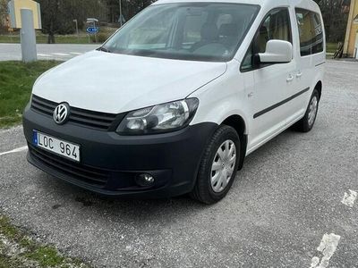 begagnad VW Caddy Life Kombi 2.0 EcoFuel Euro 5. Ny besiktad