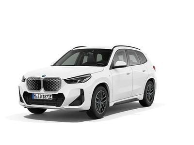 Vit Begagnad 2025 BMW iX1 M Sport SUV | 469 900 kr