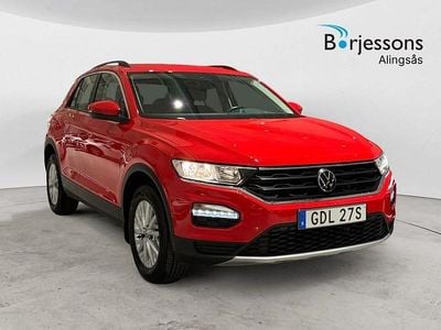 Röd Begagnad 2021 VW T-Roc SUV | 179 900 kr (Bra pris)