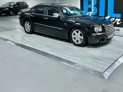 begagnad Chrysler 300C 2.7 V6