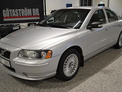 Silvermetallic metallic Begagnad 2007 Volvo S60 Momentum Sedan | 63 000 kr