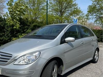Mercedes B170