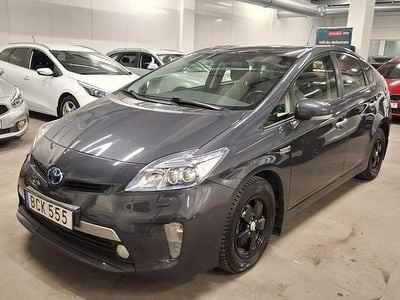 Begagnad Toyota Prius Plug-in Hybrid 136 HK (100 kW) 2014 Grå Halvkombi