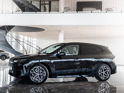 begagnad BMW iX xDrive40 326hk 2022 / LEASEBAR / Sv.såld