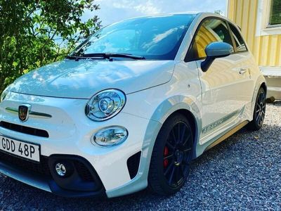 begagnad Abarth 695 70th Anniversary Edition