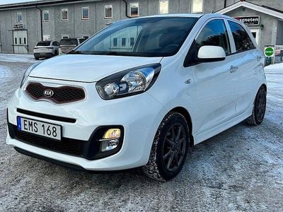Begagnad Kia Picanto 69 HK (50 kW) 2014 Vit Halvkombi