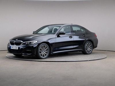 BMW 330e