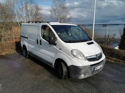 begagnad Opel Vivaro Campervan /Camper /Plåtis