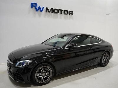 Svart Begagnad 2021 Mercedes C220 Sportkupé | 349 900 kr (Marknadspris)