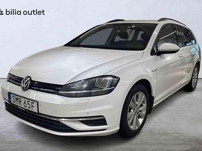 Begagnad VW Golf VII 2019 Vit Kombi