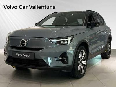 Grå Begagnad 2022 Volvo XC40 Single Motor SUV | 364 900 kr