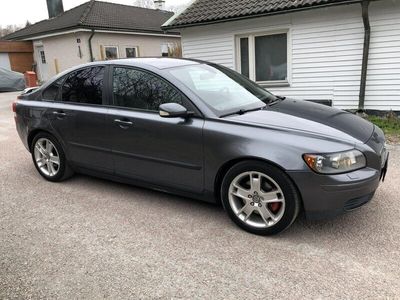 Volvo S40