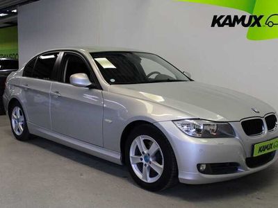 begagnad BMW 320 i Sedan Automat Comfort PDC Låga Mil 170hk