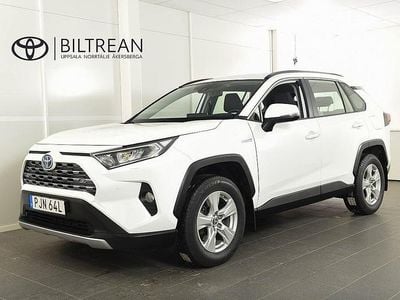 Vit Begagnad 2019 Toyota RAV4 Hybrid Active SUV | 289 900 kr (Marknadspris)