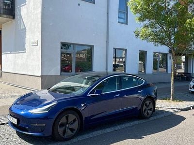 Begagnad 2020 Tesla Model 3 Long Range AWD Sedan | 229 000 kr (Marknadspris)