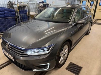 Begagnad 2016 VW Passat GTE Kombi | 156 000 kr (Marknadspris)