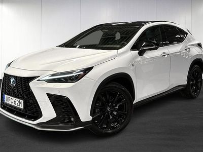 Vit (white) Begagnad 2022 Lexus NX350h SUV | 479 900 kr