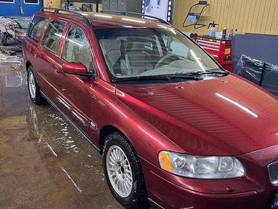 Begagnad Volvo V70 140 HK (102 kW) 2005 Kombi