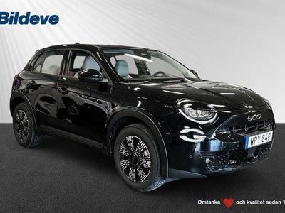 Svart Ny 2025 Fiat 600 Icon SUV | 350 800 kr