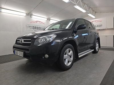 Svart Begagnad 2007 Toyota RAV4 SUV | 39 000 kr (Dyr)