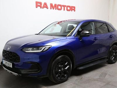 Begagnad Honda ZR-V Sport 184 HK (135 kW) 2023 Still night pearl blå SUV