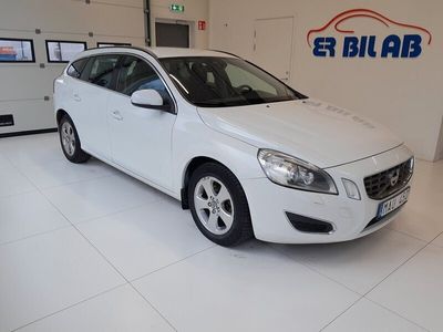 begagnad Volvo V60 D2 Momentum Euro 5 2012, Kombi