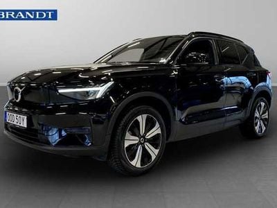 Begagnad Volvo XC40 Core 175 kW (238 HK) 2023 Svart SUV
