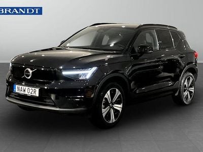 Begagnad Volvo XC40 Core 175 kW (238 HK) 2023 Svart SUV