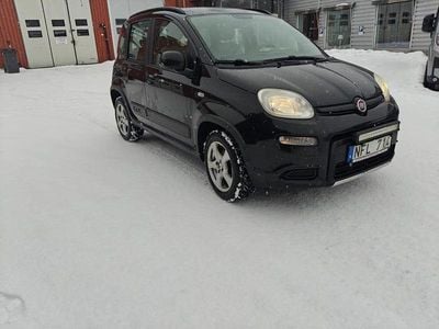 Begagnad Fiat Panda 4x4 85 HK (62 kW) 2013 Halvkombi