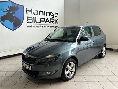 begagnad Skoda Fabia 1.2 TSI/ BLUETOOTH / FARTHÅLLARE / PDC / NYSERVAD /