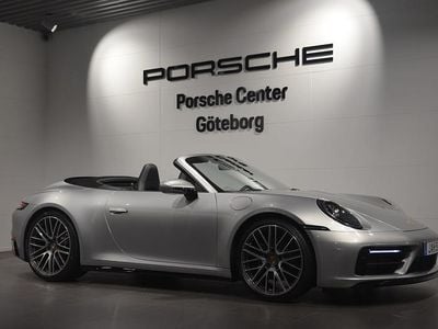 Flerfärgad (silver) Begagnad 2023 Porsche 911 Carrera 4S Cabriolet Cab | 1 779 000 kr