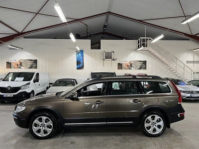 begagnad Volvo XC70 D4 AWD Aut Summum Classic 2016, Kombi