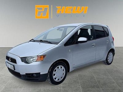 Silver Begagnad 2011 Mitsubishi Colt Halvkombi | 74 900 kr (Marknadspris)