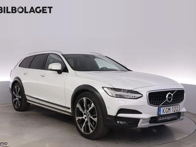 Vit Begagnad 2018 Volvo V90 CC Pro Kombi | 249 800 kr (Lite dyr)