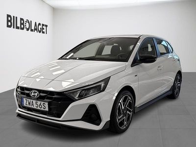 Vit Begagnad 2024 Hyundai i20 N Line Halvkombi | 229 500 kr (Marknadspris)