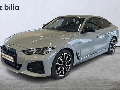 Begagnad BMW i4 M Sport 442 kW (601 HK) 2025 Grå Sedan