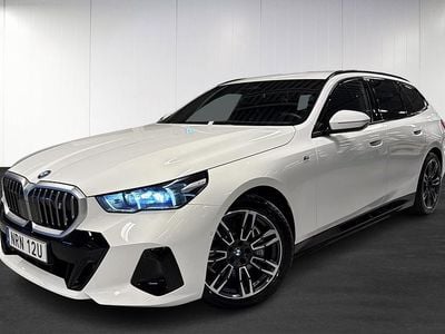 Begagnad BMW i5 M Sport 250 kW (340 HK) 2024 Vit Kombi