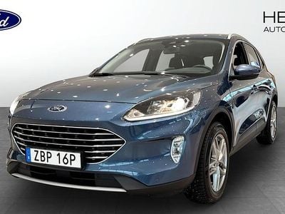 Blå Begagnad 2023 Ford Kuga Titanium SUV | 254 900 kr (Marknadspris)